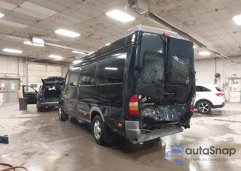 2006 Dodge Sprinter Wagon 2500 Shc z USA, uszkodzony, nr VIN WD8PD744165912371